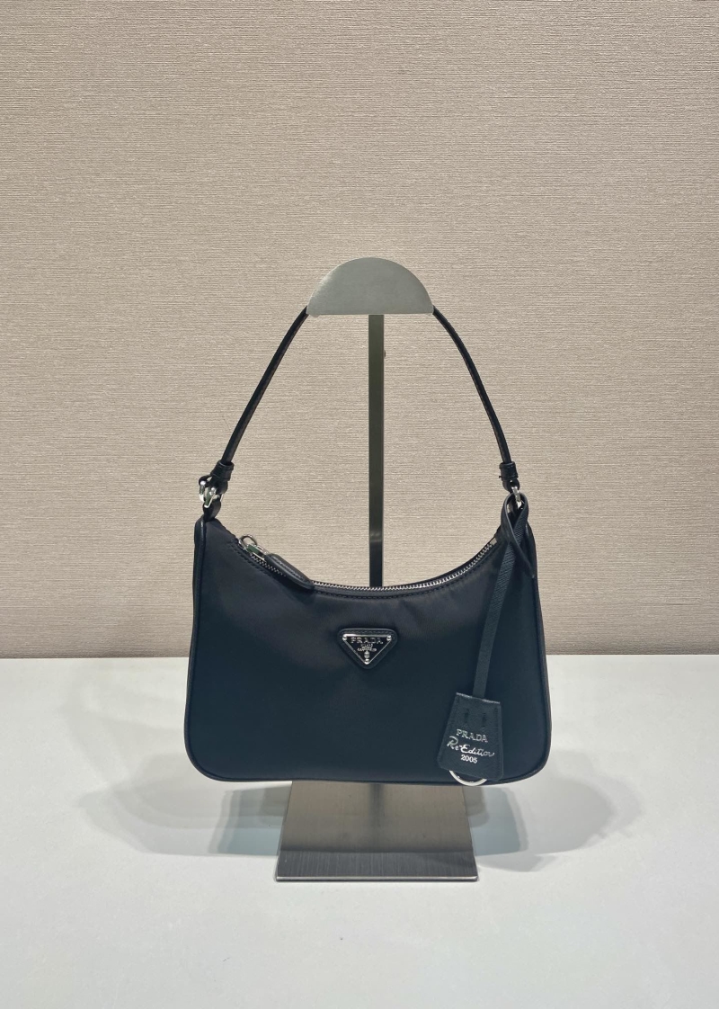 Pra*a hobo bags